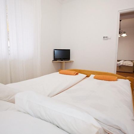 Zoli Apartmanok-Anita Koelcsey 34-36 Hajduszoboszlo Luaran gambar